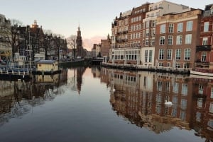 Amsterdam: Yksityinen kuljetus Brysseliin / Brysselistä