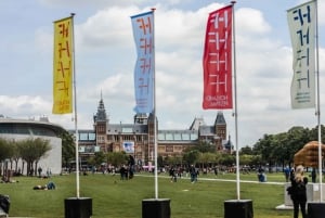 Amsterdam: Private Walking Tour of Jordaan & De 9 Straatjes