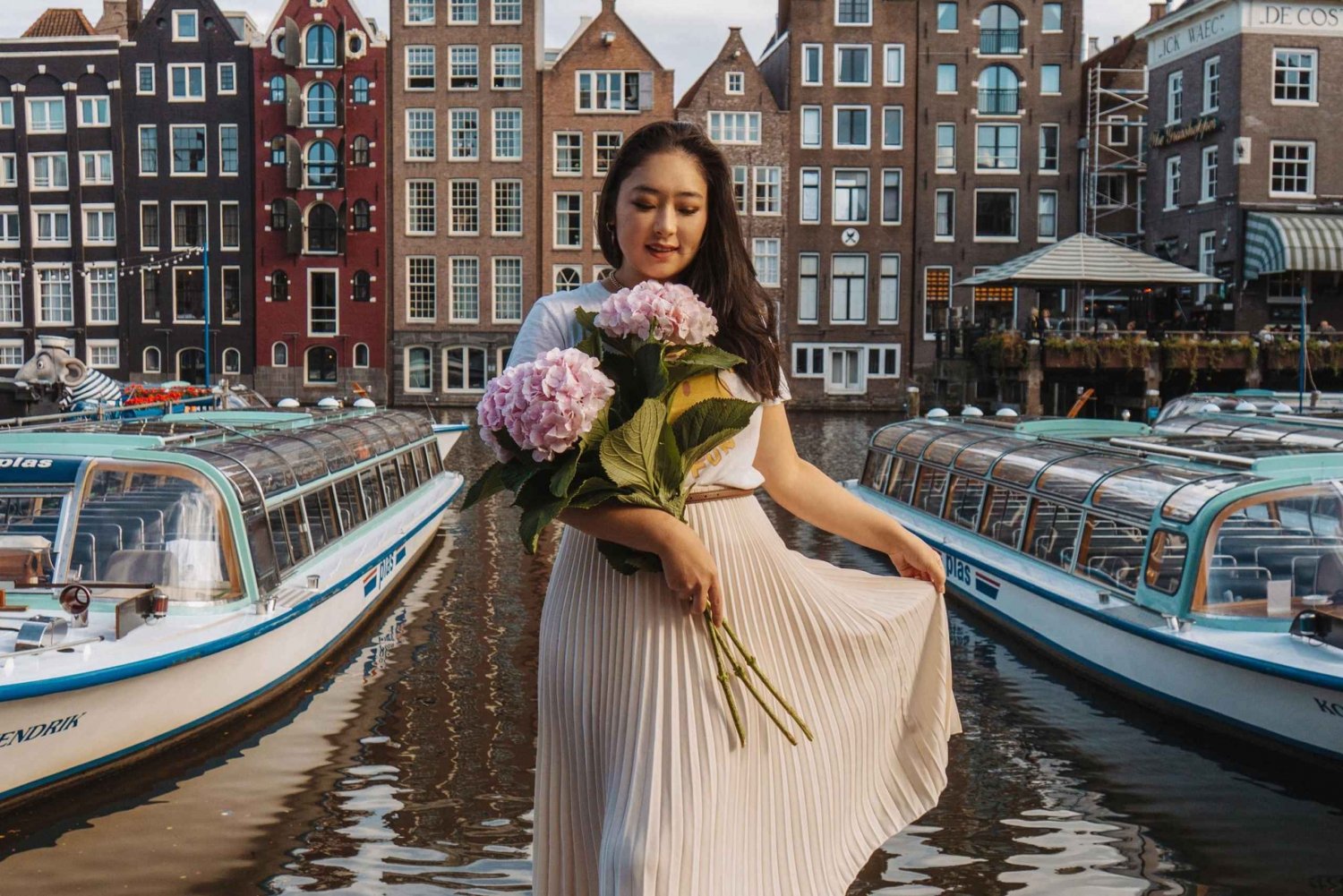 Amsterdam: Professional Photoshoot at the Canals