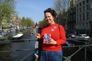 Amsterdam: Queer City Walking Tour With Local Guide