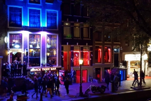 Amsterdam: Red Light District 1.5–Hour Night Walking Tour