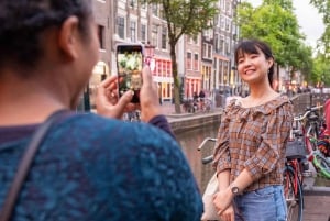 Amsterdam: Red Light District Tour in German or English