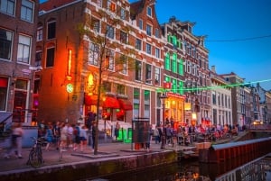 Amsterdam Red Light District: Walking Tour with Audio Guide