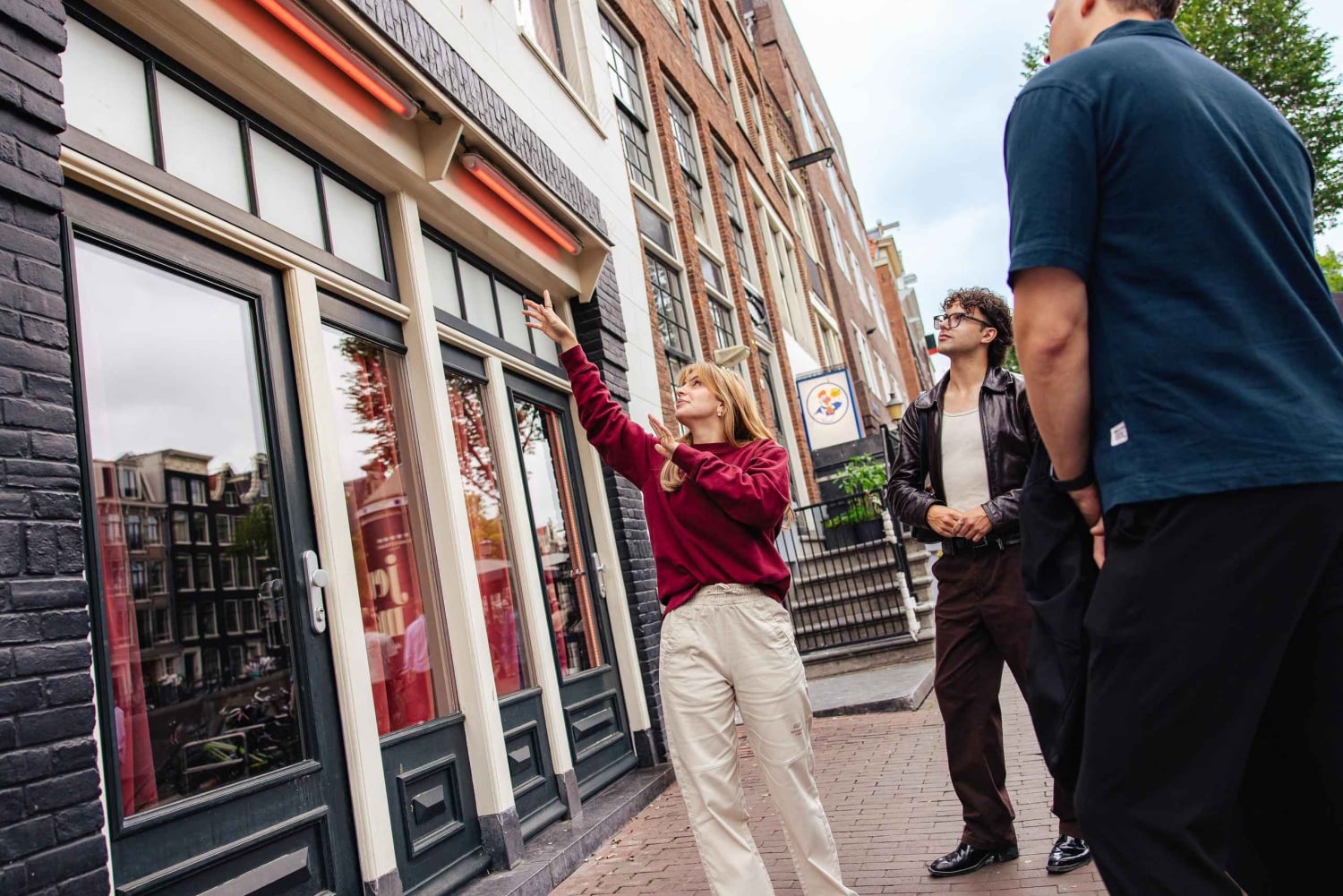 アムステルダムレッド・ライト・ツアー独占＋ピープ・ショー