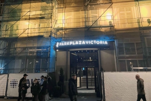 Amesterdão: Visita à luz vermelha com visita a um bar + bebida grátis e paragem num café