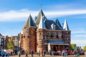 Amsterdam: Romantic Fairytale Outdoor Escape Game