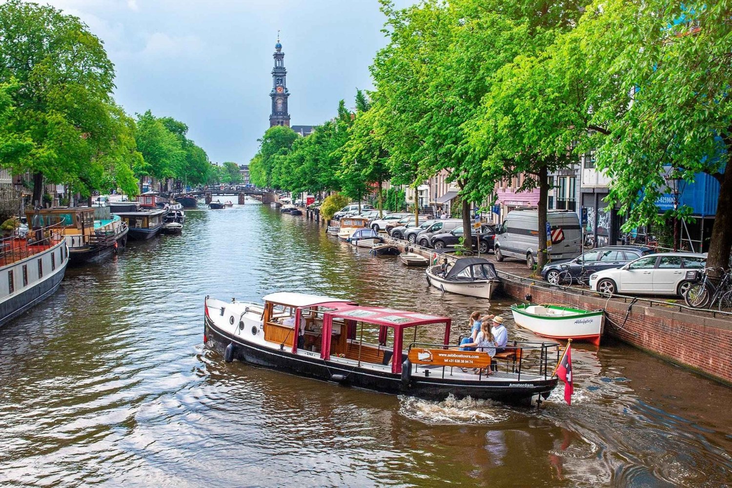 Amsterdam: Kanalcruise for små grupper inkl. drikke og snacks