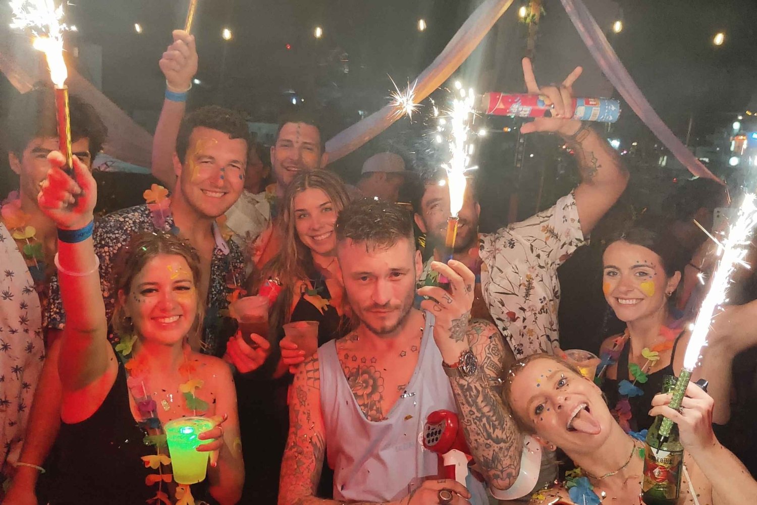 Amsterdam: Social Pubcrawl, Games and get to know eachother