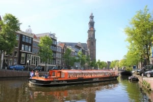 Amsterdam: STRAAT Museum and Canal Cruise Combination Ticket