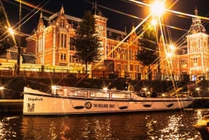 Amsterdam: Rökvänlig båtkryssning med Bulldog & 2 drinkar