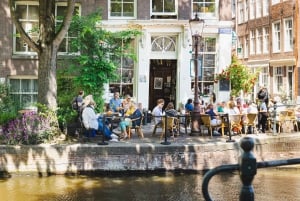 Jordaan area: Boutique Dutch Food Tour with up to 8 guests