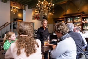 Jordaan area: Boutique Dutch Food Tour with up to 8 guests