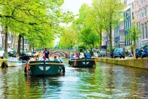 Amsterdam: Kanalrundfart om aftenen (solnedgang) med valgfri drikkevarer