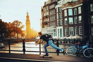 Amsterdam: The Story of History & Culture Walking Tour