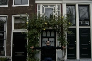 Amsterdam: The Story of History & Culture Walking Tour