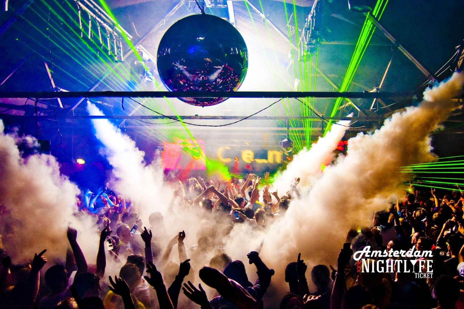 Amsterdã: Tour De BonTon Club Tour e entrada em mais de 20 casas noturnas