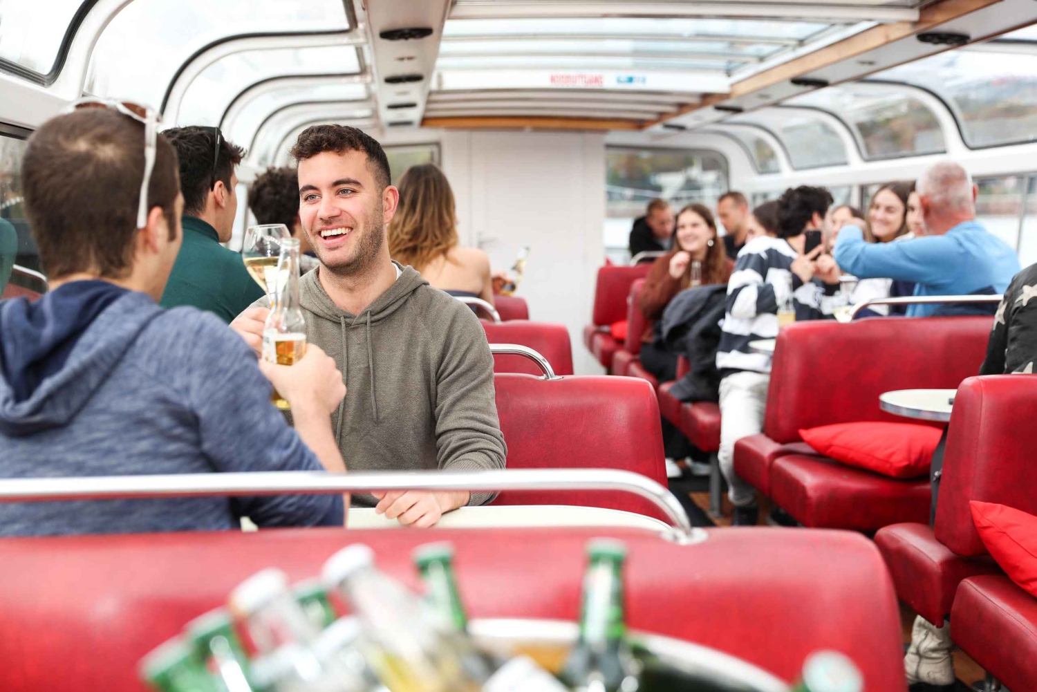 Amsterdam: Crociera tradizionale sul canale con bar a bordo