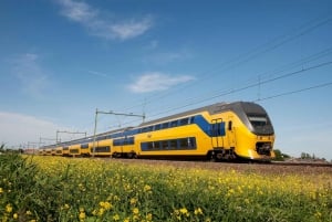 Amsterdam: Train Transfer From/To Zandvoort in Amsterdam