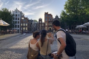 Amsterdam: Treasure Hunt Walking Tour 'A Secret Sender'