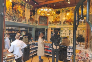 Saltarse las colas y beber cerveza: Un Recorrido Histórico por Ámsterdam