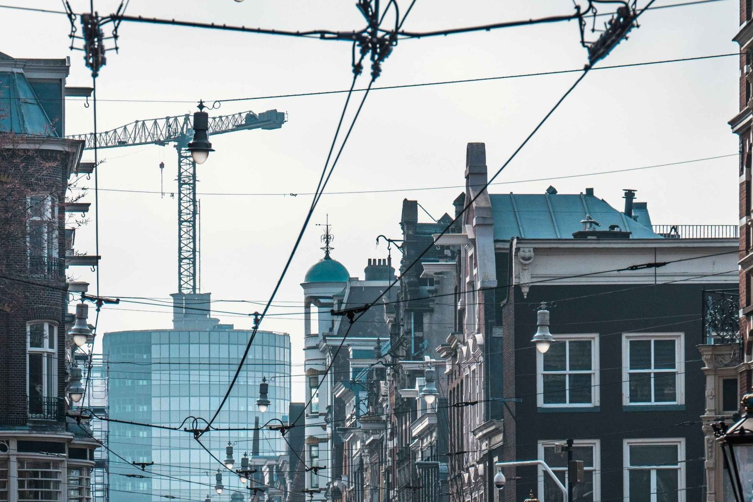 Amsterdam: Breakfast & True Amsterdam Experience Tour