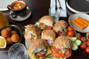 Amsterdam: Excursión de un Día a los Campos de Tulipanes con Almuerzo y Molino de Viento