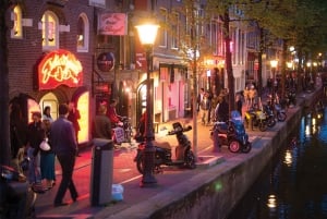 Amsterdam: Van Gogh Museum & Red Light District Tour