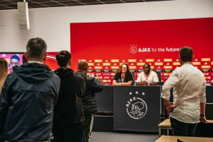 Amsterdam: VIP Johan Cruijff ArenA Tour with Drink and Scarf