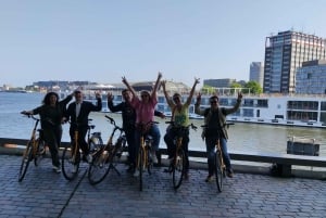 Guided bike tour of Amsterdam in French