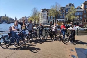 Guided bike tour of Amsterdam in French