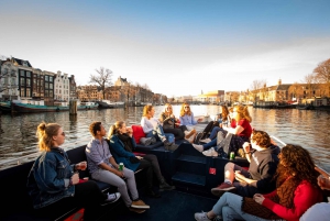Small-Group Walking Tour with Amsterdam Canal Cruise