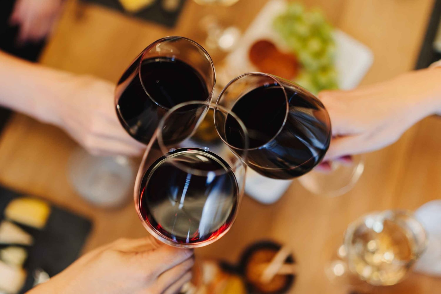 チーズの試飲付きアムステルダム ウォーキング ツアー