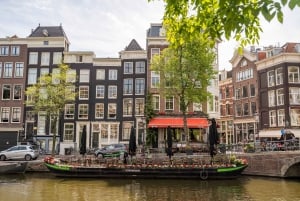 Amsterdam: Walking Tour with Dutch Pancake Lunch