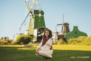 Amsterdam & Zaans Schans: Solo, Couple, or Group Photoshoot