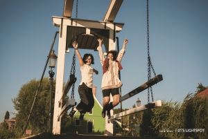 Amsterdam & Zaans Schans: Solo, Couple, or Group Photoshoot