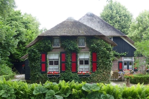 Amsterdam: Guidet kombinationstur til Zaanse Schans og Giethoorn