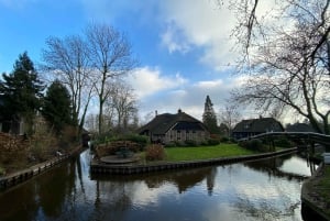 Amsterdam: Zaanse Schans, Lego-landsbyen, Giethoorn Dagstur