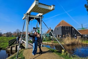 Amsterdam : Zaanse Schans, Volendam & Edam visite guidée en direct