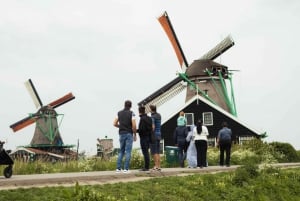 Amsterdam: Hop-On Hop-Off Luxury Coach to Zaanse Schans