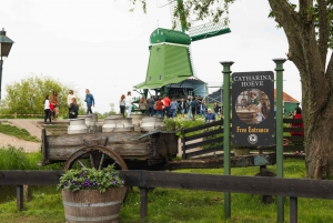 Amsterdam: Hop-On Hop-Off Luxury Coach to Zaanse Schans