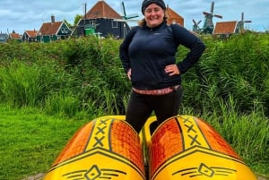 Amsterdam: Zaanse Schans Windmills & Zaandam E-Bike Tour