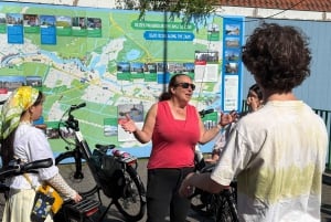 Amsterdam: Zaanse Schans Windmills & Zaandam E-Bike Tour