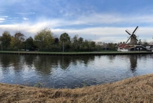 Amsterdam: Zaanse Schans Windmills & Zaandam E-Bike Tour