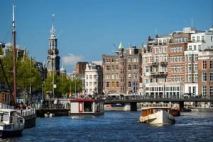 Amsterdam: City Highlights Small Boat Canal Cruise with host