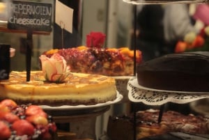 Best Amsterdam Food Tour for Small Groups: Taste the City