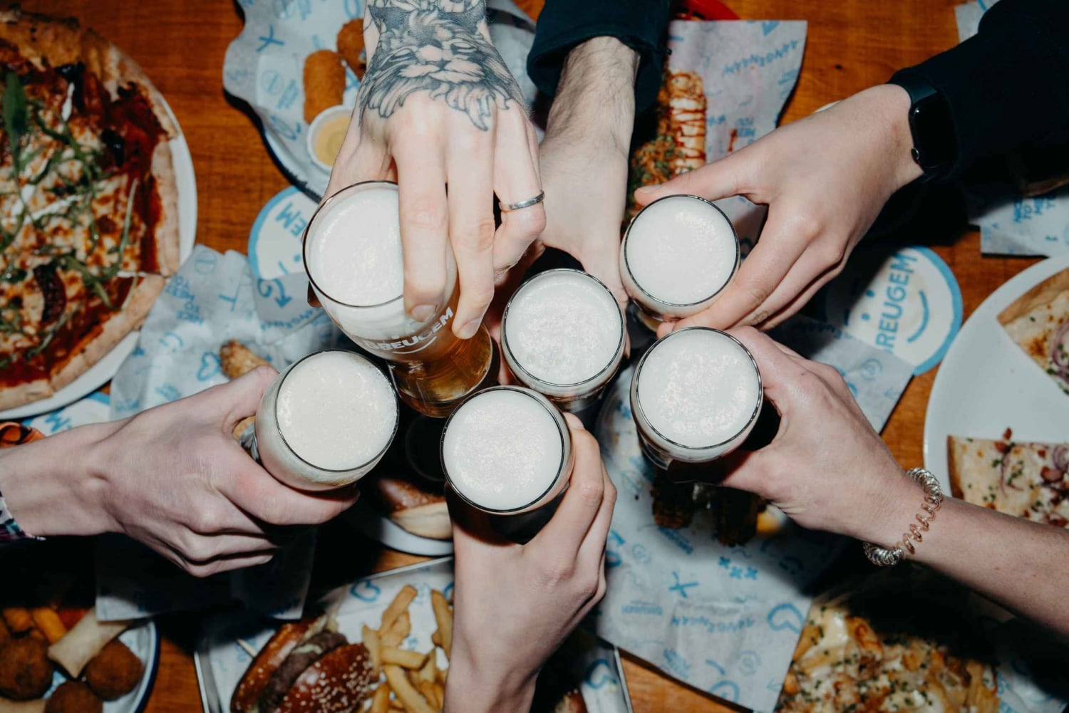 ブリューゲム醸造所：ビールの試飲をお楽しみください