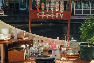 Cheese & Drinks Guided Amsterdam Boat Tour, All Inclusive