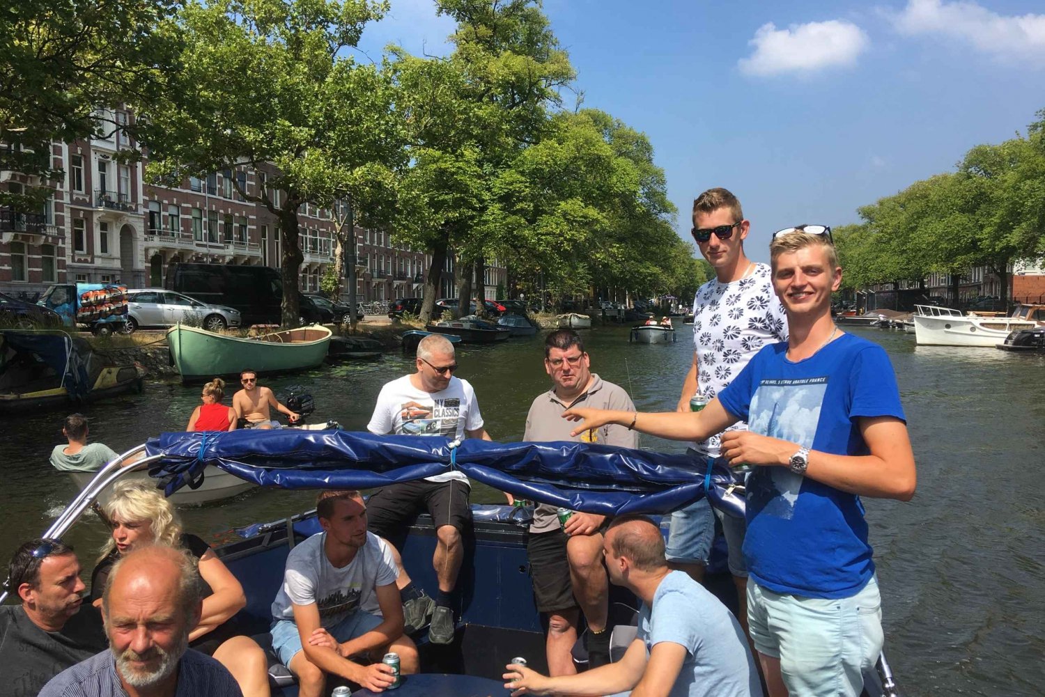 Amsterdam: Cruise with Spare Ribs and Open Bar