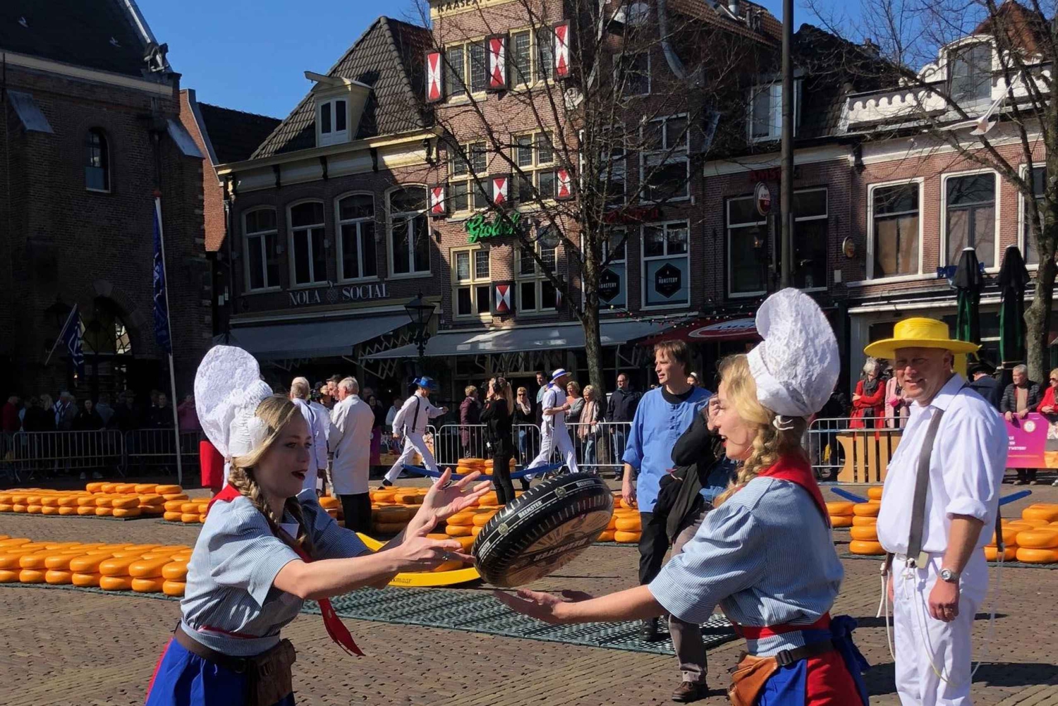 Z Amsterdamu: targ serów w Alkmaar i Zaanse Schans
