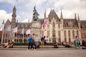 Von Amsterdam: Tagesausflug nach Brügge auf Spanisch oder Englisch